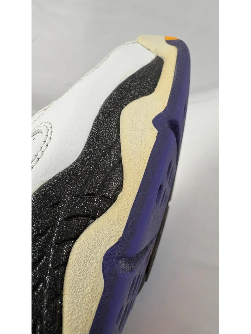 Mens Size 8 - Air Jordan 8 Three-Peat sneakers shoes 305381-142